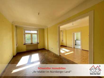 Rarität mit Stil: Schöne 5,5-Zimmer-Altbau-Etage mit Balkon in Nürnberg-St. Johannis (1. OG)