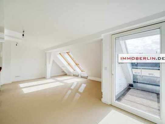 IMMOBERLIN.DE - Attraktive Dachgeschosswohnung mit Sonnenterrasse in angenehmer Lage