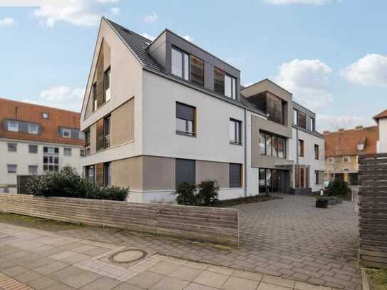 Moderne, helle 2-Zimmer-Wohnung mit Balkon und Fahrstuhl in Hannover