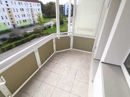 Schöne renovierte Wohnung mit Balkon in guter Lage