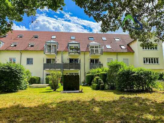 Großzügige Maisonette-Wohnung mit Kamin und Westbalkon in ruhiger Seitenstraße