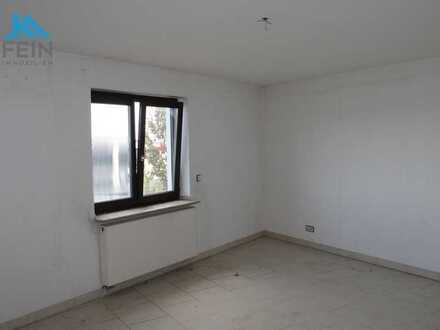 4 Zimmerwohnung im Gewerbegebiet-LB