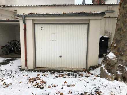 Garage, zentral in Wiesbaden Biebrich