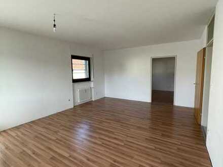 3 Zimmer Wohnung im 1. Obergeschoss inkl. Stellplatz
