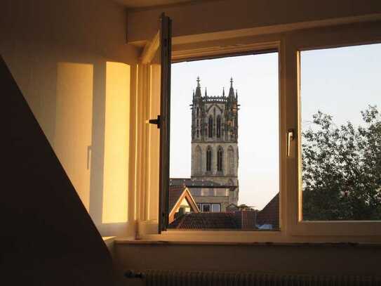 Blick auf Dom, Überwasserkirche und Promenade - Dachwohnung mit hochwertiger Ausstattung