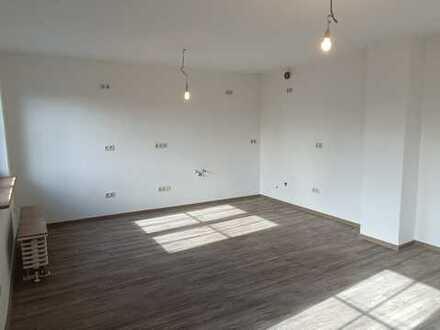 Traumhafte Maisonette-Wohnung mit Gartenzugang – Ein Paradies! Erstbezug nach Renovierung.