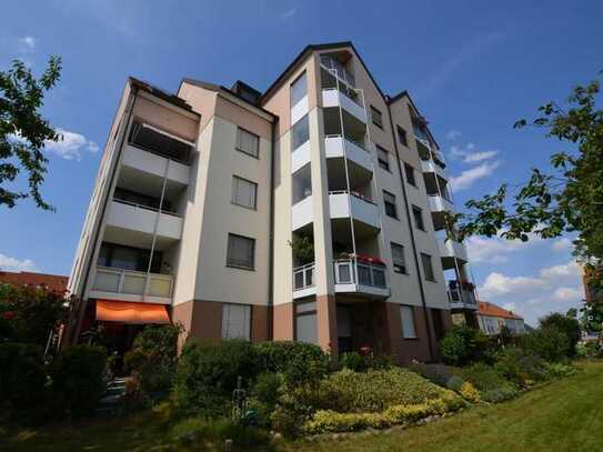 Bewohnte 2-Zimmer-Wohnung mit Loggia und Wannenbad im beliebten Wohnpark am See in Markranstädt