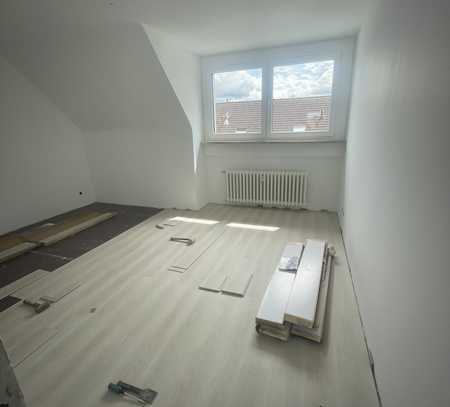 Komplett renovierte 2-Zimmer-Wohnung in Oberhausen