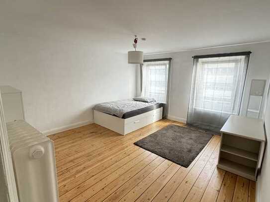 WG-Zimmer 20 qm (möbliert) direkt am Hauptbahnhof / Zentral / Voll eingerichtet