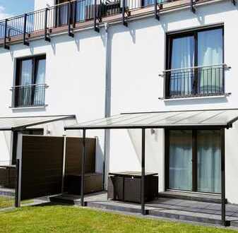 NEUBAU + ERSTBEZUG! LUXURIÖSE DHH mit 5 Zimmern, Dachterrasse und hochwertiger Ausstattung