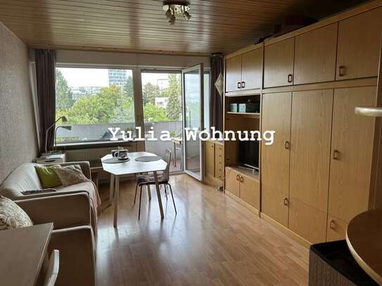 Möblierte 1-Zimmer-Wohnung mit Balkon in Frankfurt am Main