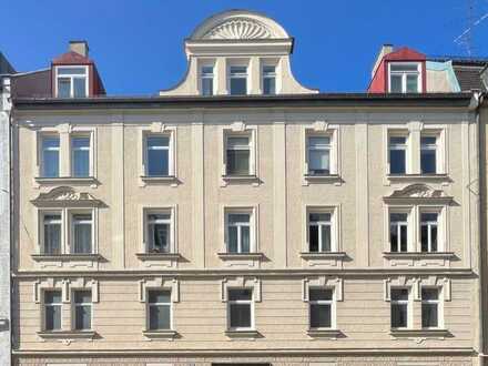 Dachterrasse zum Innenhof: kernsanierte Maisonettewohnung nahe dem Prinzregententheater