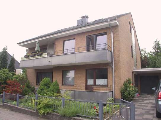 Helle und moderne 1-Zimmer-Wohnung mit Südbalkon in einer kleinen Wohneinheit