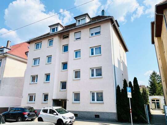 Schöne ruhige 2-Zimmer-Hochparterre-Wohnung mit Balkon in Karlsruhe