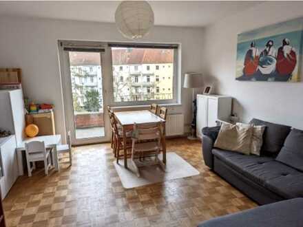Exklusive 4-Zimmer-Wohnung mit Balkon ruhiger Seitenstraße in der Südstadt