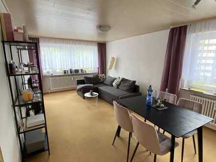 *provisionsfreie* 2-Zimmer-Wohnung mit Balkon und EBK in Stuttgart-Botnang