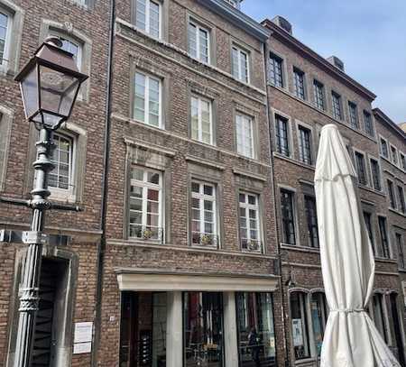 Büro oder Praxiraum im Herzen der Kaiserstadt Aachen direkt am Markt, Innenstadt