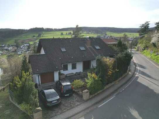 Oberwinter: Haus mit Weitblick und Platz für die ganze Familie