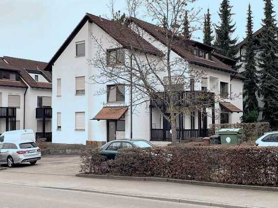 Investitionschance: Attraktives Dachgeschoss-Appartement in Uni Nähe mit Tiefgaragenstellplatz