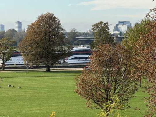 Sanierte Luxuswohnung in erster Rheinreihe mit exzellentem Ausblick *Provisionsfrei*