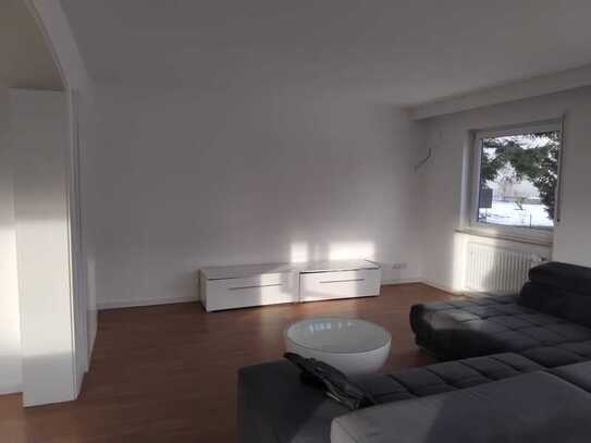 Modernisierte Wohnung mit viereinhalb Zimmern sowie Balkon und Einbauküche in Bad MGH