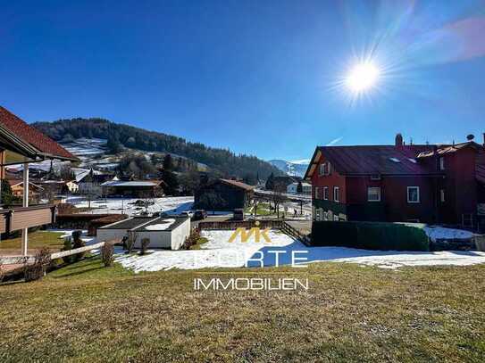 Einzigartige Chance - Exklusives 500 qm Baugrundstück in Oberstaufen mit Hochgratblick und Garage