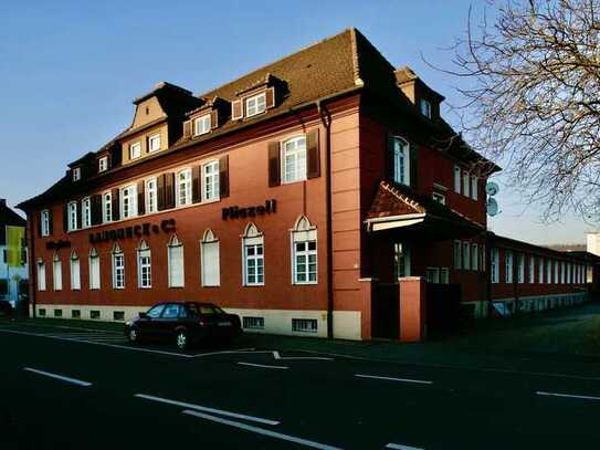 Helle Atelier-Loft-Büroräume in historischem, charmantem Industriegebäude