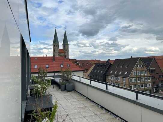 Helle & moderne 2-ZW mitten in der Innenstadt mit großer Dachterrasse