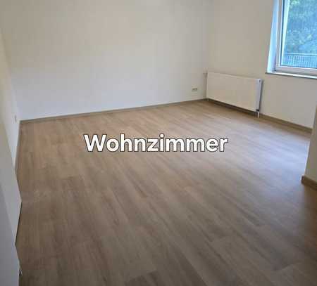 Kernsanierte 2,5-Zimmer Wohnung in Schramberg zu vermieten.