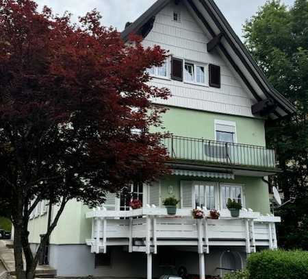 Großzügige 2-Zimmer Wohnung mit tollem Balkon und viel Licht in der Südstadt zu vermieten