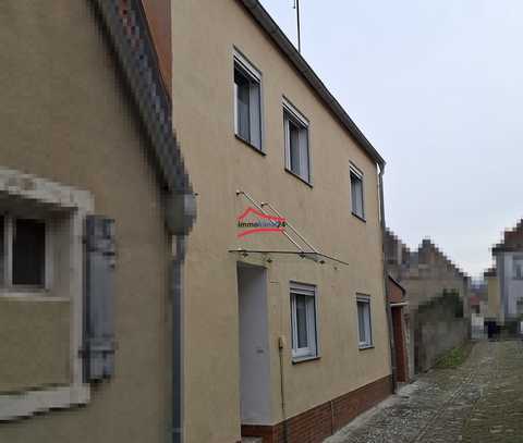 Charmantes Haus in ruhiger Lage von 97342 Marktsteft