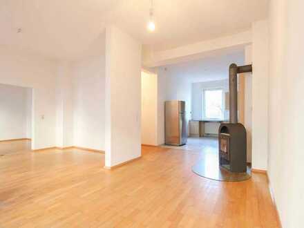 Sofort bezugsfrei! 3-Zi.-Whg. zum Selberwohnen und 1-Zi.-Apartment zur Vermietung als Zusatzeinnahme