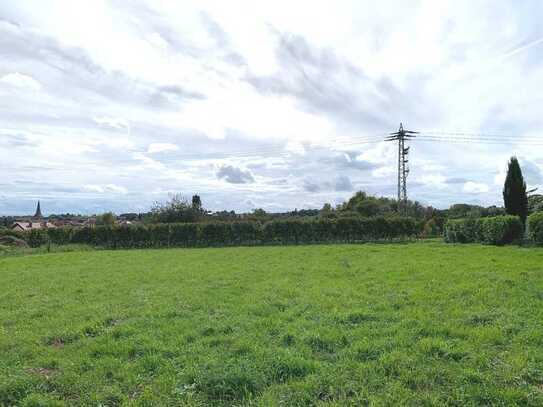 Bauplatz für ein Mehrfamilienhaus in Sonnenlage