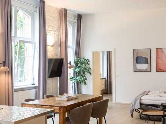 HOMESK - Ruhiges Altbau-Loft für Büro oder Atelier im Prenzlauer Berg