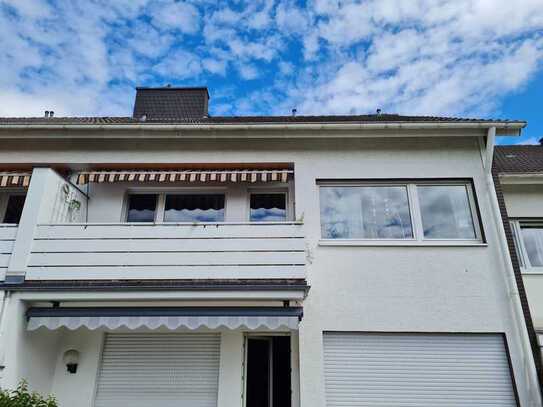 Modernisierte 3-Zimmer-Wohnung mit Balkon und Einzelgarage in sehr guter Lage Gütersloh Kattenstroht