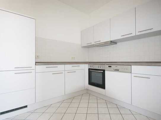 2-Raum-Whg. mit EBK und Balkon in Stadtfeld sucht neue Langzeitbeziehung