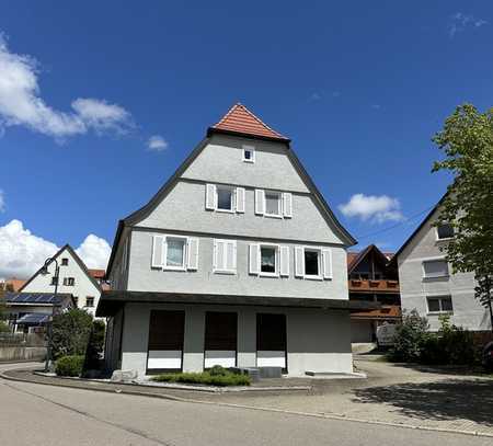 Moderne 2-Zimmer-Wohnung in Münsingen-Böttingen zu vermieten