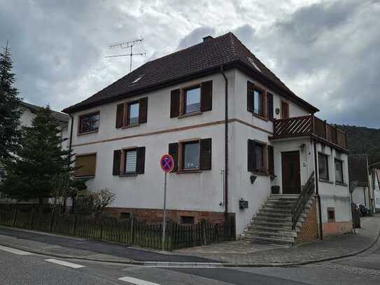 Hauptstuhl - 1-2 Familienhaus (Schreinerei dazu erwerbbar)