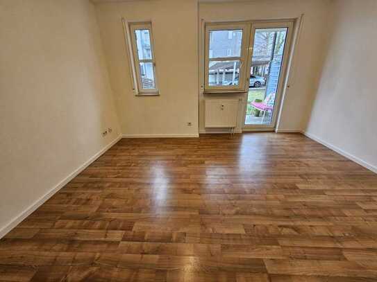 Stimmungsvolles 1-Zimmer-Apartment mit Terrasse und Stellplatz