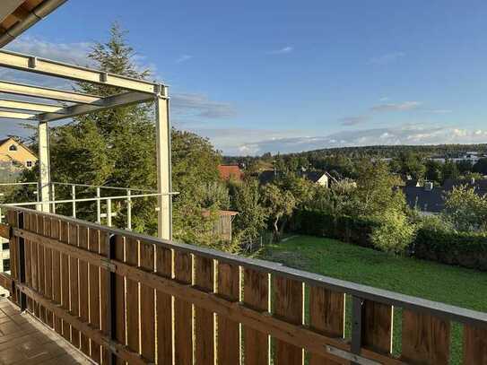 schöne helle 3-Zi-Wohnung mit Balkon in Parsberg