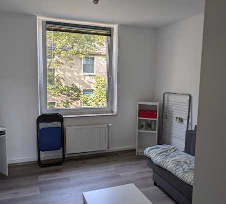 Helles WG-Zimmer in Essen Stadtmitte