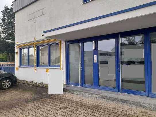 Helle Büro-/Praxis-/Ausstellungs-/Schulungsräume in Kirchheim zu vermieten