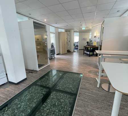 Büro/Praxisflächen im Multi-Media-Haus im 2.OG- 348 m²