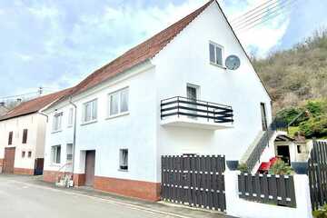 Zweifamilienhaus in Meckenbach bei Kirn #Whirlpool #Garage #Terrasse #Ausbaumöglichkeit