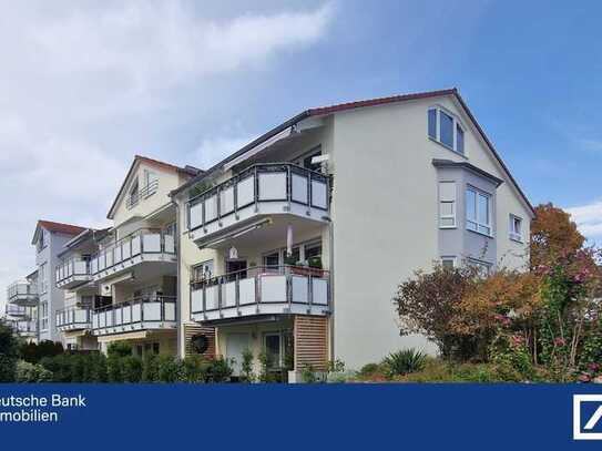 Mit besten Aussichten: Neuwertige Maisonette-Wohnung in Aussichtslage in Steinheim