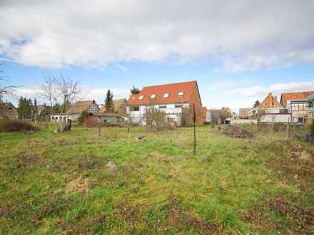 HAßLOCH: Großzügiges Baugrundstück in zweiter Reihe