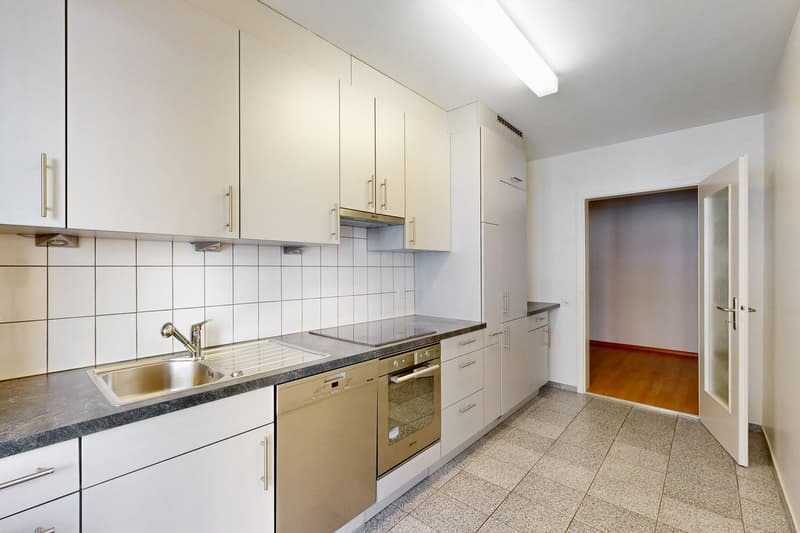 Helle 2-Zimmer Wohnung im 3. OG mit Balkon in Essen-Stadtkern