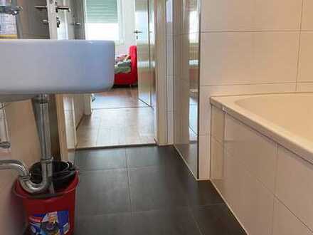 **SENKELBACH** Sanierte und lichtdurchflutete 3 ZKB- Wohnung in gepflegter Wohnanlage