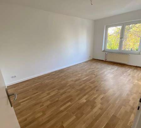 Attraktive 2,5-Raum-Wohnung mit EBK und Balkon in Dortmund