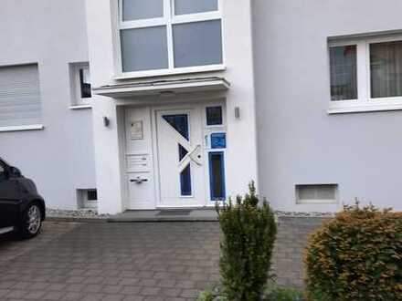 Ansprechende 3-Raum-Dachgeschosswohnung mit EBK und Balkon in Rielasingen-Worblingen